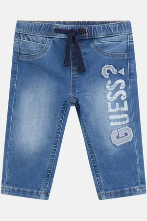 Guess Jeans Mit Aufgedrucktem Logo