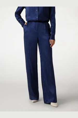 Guess Marciano Geradegeschnittene Hose Mit Kettenlogodruck
