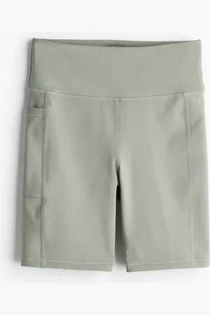 H&M Sport-Radlershorts aus DryMove mit Taschendetail - Grün - Sportswear