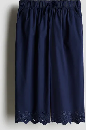 H&M Cropped Hose mit Broderie Anglaise - Blau - Kinder