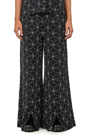 Fred Perry Geometric Print Trousers