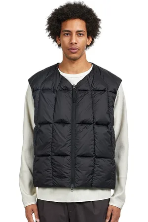 Goldwin 0 Three Dimensional Down Light Vest