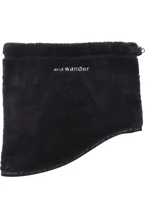 and wander High Loft Fleece Neck Warmer