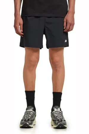 New Balance Athletics Stretch Woven Short 5"