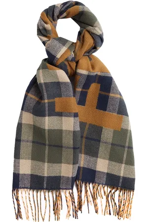 Fred Perry Oversized Brand Jacquard Scarf