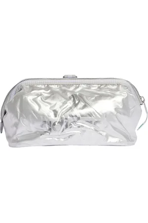 adidas Washkit Equipment