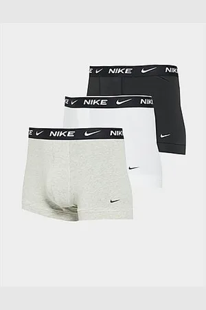 Nike 3er