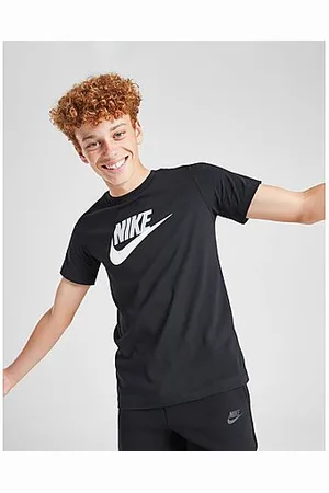 Nike Sportswear T
