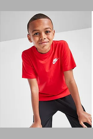 Nike Small Logo T