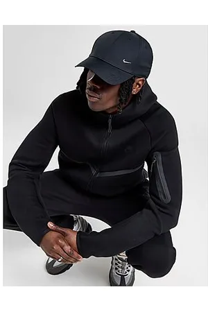 Nike Club Structured Metal Swoosh Cap