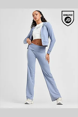 Nike Essential Fold