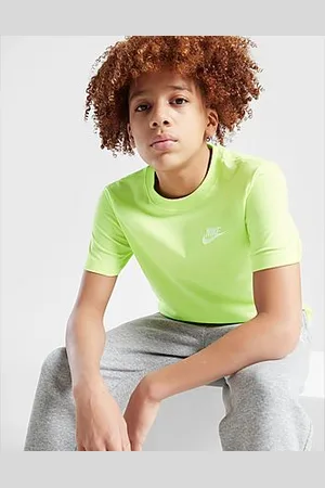 Nike Small Logo T