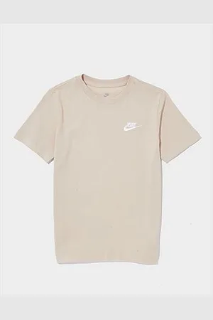 Nike Small Logo T