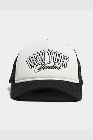 New Era MLB New York Yankees Trucker Cap