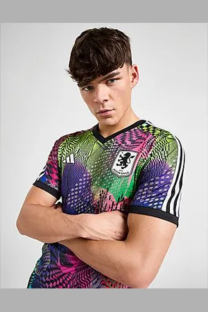 adidas Aston Villa FC Pride Shirt
