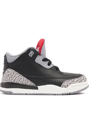 Jordan Sneakers " 3 Retro"