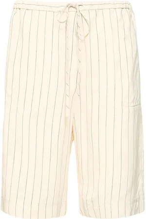Totême Nadelstreifen-shorts