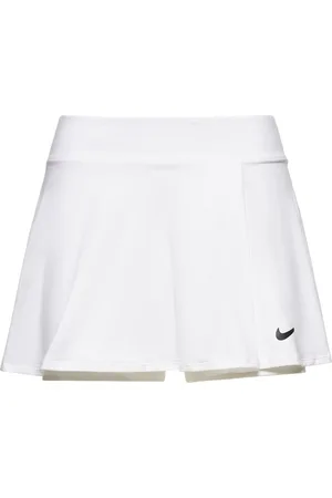 Nike Tennisrock „flouncy“