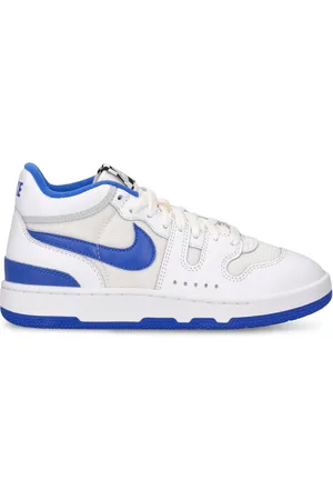 Nike Sneakers „attack“