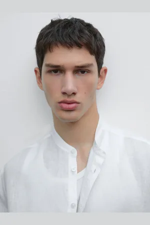 Massimo Dutti Hemd Aus 100 % Leinen Mit Mao-Kragen