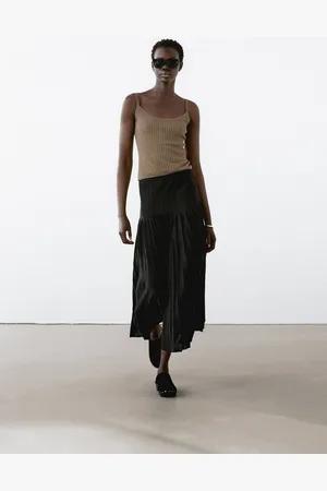 Massimo Dutti Stricktop Mit Trägern Und Geripptem Detail