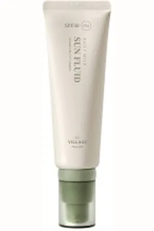 Village 11 Factory Daily Mild Sun Fluid