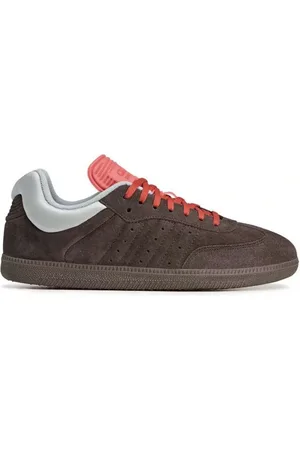 adidas Herren, Schuhe, Braun, 39 1/2 EUGröße: