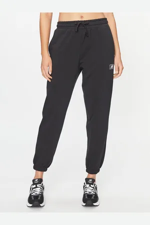 New Balance Jogginghose Essentials French Terry Pant WP33508 Regular Fit