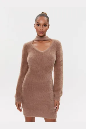 Guess Strickkleid W3BK0Z Z3BS0 Slim Fit