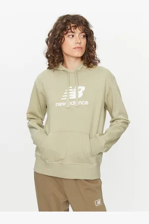 New Balance Sweatshirt Essentials Stacked Logo Hoodie WT31533 Regular Fit