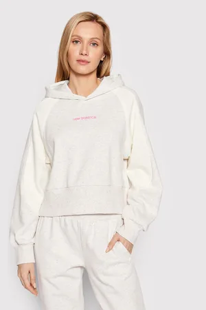 New Balance Sweatshirt WT21524 Relaxed Fit