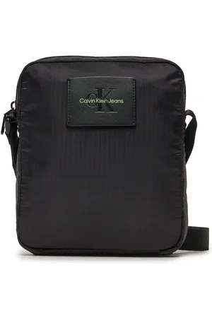 Calvin Klein Umhängetasche Sport Essentials Reporter18 L K50K511791