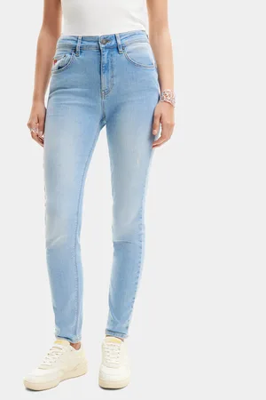 Desigual Jeans Delaware 24SWDD26 Slim Fit