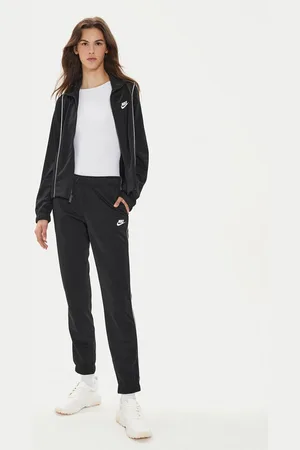 Nike Jogginganzug DD5860 Regular Fit