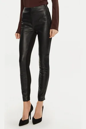 Guess Lederhose 4BGB24 9254Z Slim Fit