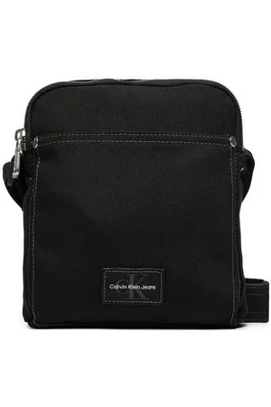 Calvin Klein Umhängetasche Sport Essentials K50K512571