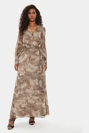 Guess Kleid für den Alltag W4YK34 WDW82 Regular Fit