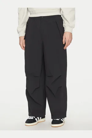 adidas Stoffhose Premium Essentials Utility Parachute JD2111 Loose Fit