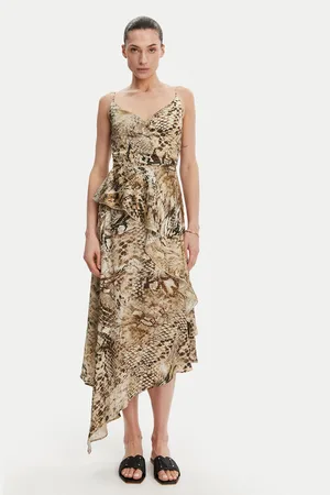 Guess Kleid 173539 Classic Fit