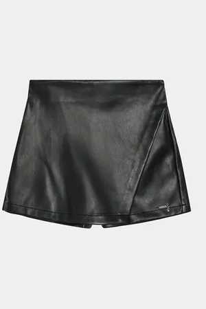 Guess Shorts aus Kunstleder J4RD04 WE8D0 Regular Fit