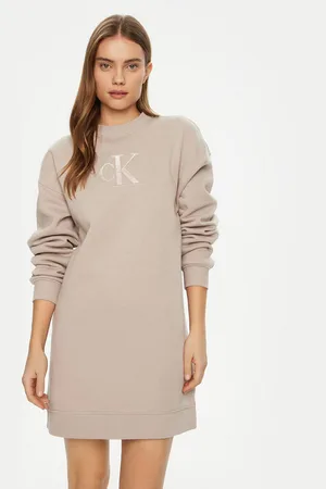 Calvin Klein Strickkleid J20J224834 Relaxed Fit