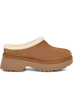 UGG Pantoletten W New Heights Cozy Clog 1162510