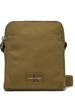 Calvin Klein Umhängetasche Sport Essentials K50K512571