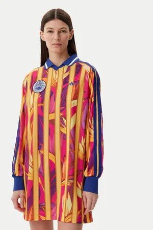 adidas Kleid für den Alltag FARM Premium JD6285 Loose Fit