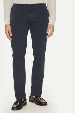 Guess Stoffhose 5GHB26 2322Z Regular Fit