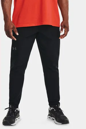 Under Armour Jogginghose Ua Unstoppable Tapered Pants 1352028-001 Fitted Fit