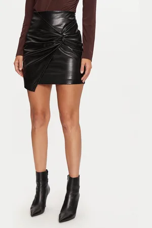 Guess Rock aus Kunstleder Laure W4BD61 WGIK0 Slim Fit