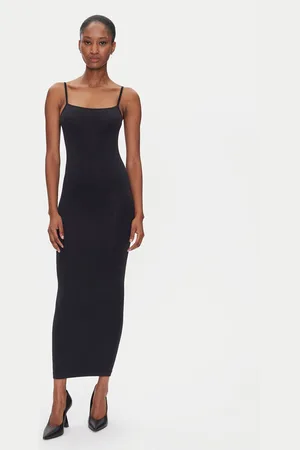 Wolford Kleid für den Alltag Strap Fatal 57185 Slim Fit