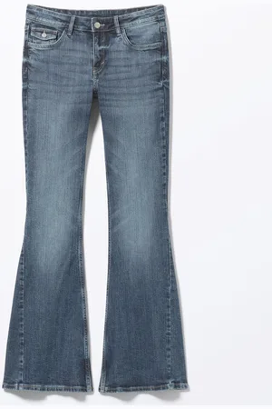 Monki Cheri Low Waist Flared Jeans