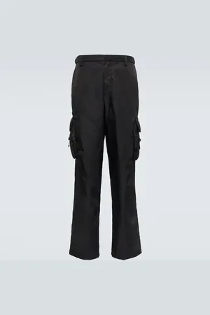 Prada Cargohose aus Re-Nylon